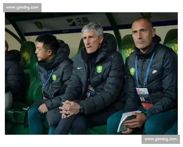 西甲官宣莱万离队！塞蒂恩辞职真相：亚冠抗命引崩盘