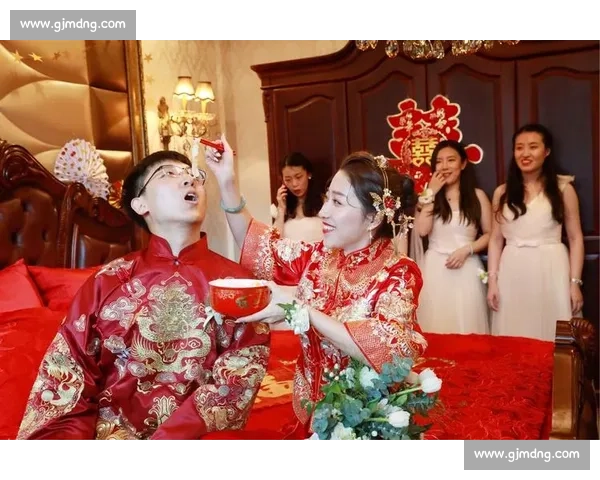 苏超决战：淮安草根带伤死磕南通，拼至终场燃爆 3 万人